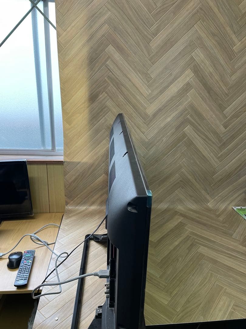 動作OK Panasonic パナソニック　43インチ　リモコン付き　17年製