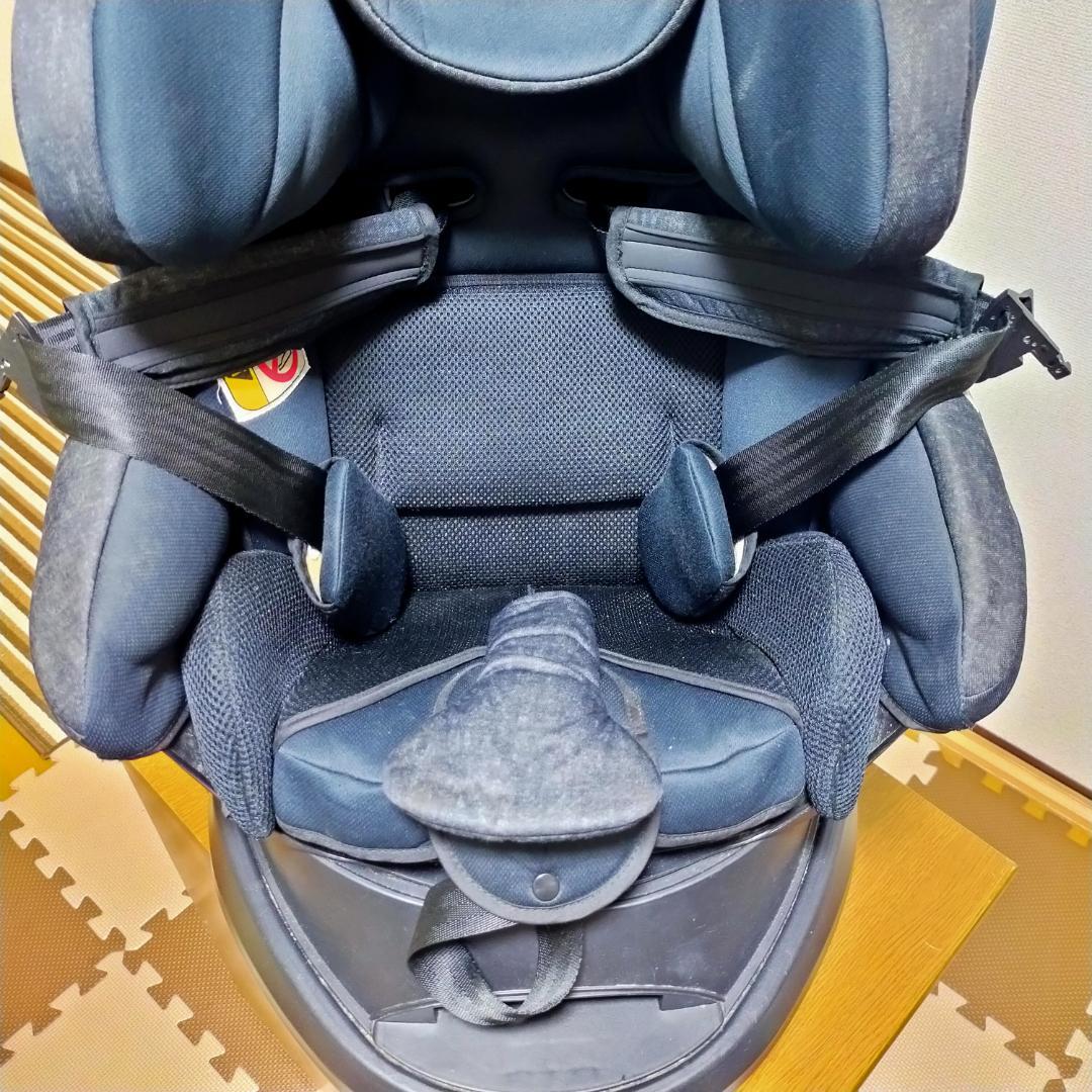 Aprica アップリカ フラディアグロウISOFIX チャイルド ブラック