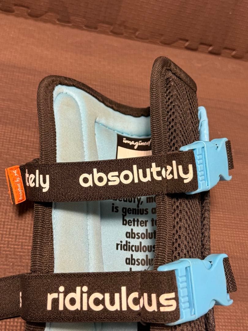 わ*き様 Absolutely Ridiculous エルボーガード　フットガー