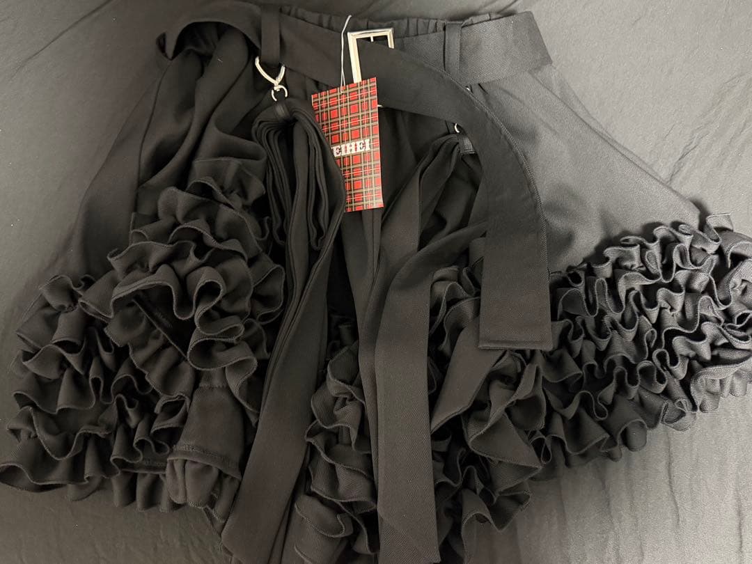 新品未使用HEIHEIヘイヘイリボンフリルショートパンツブラックスカート