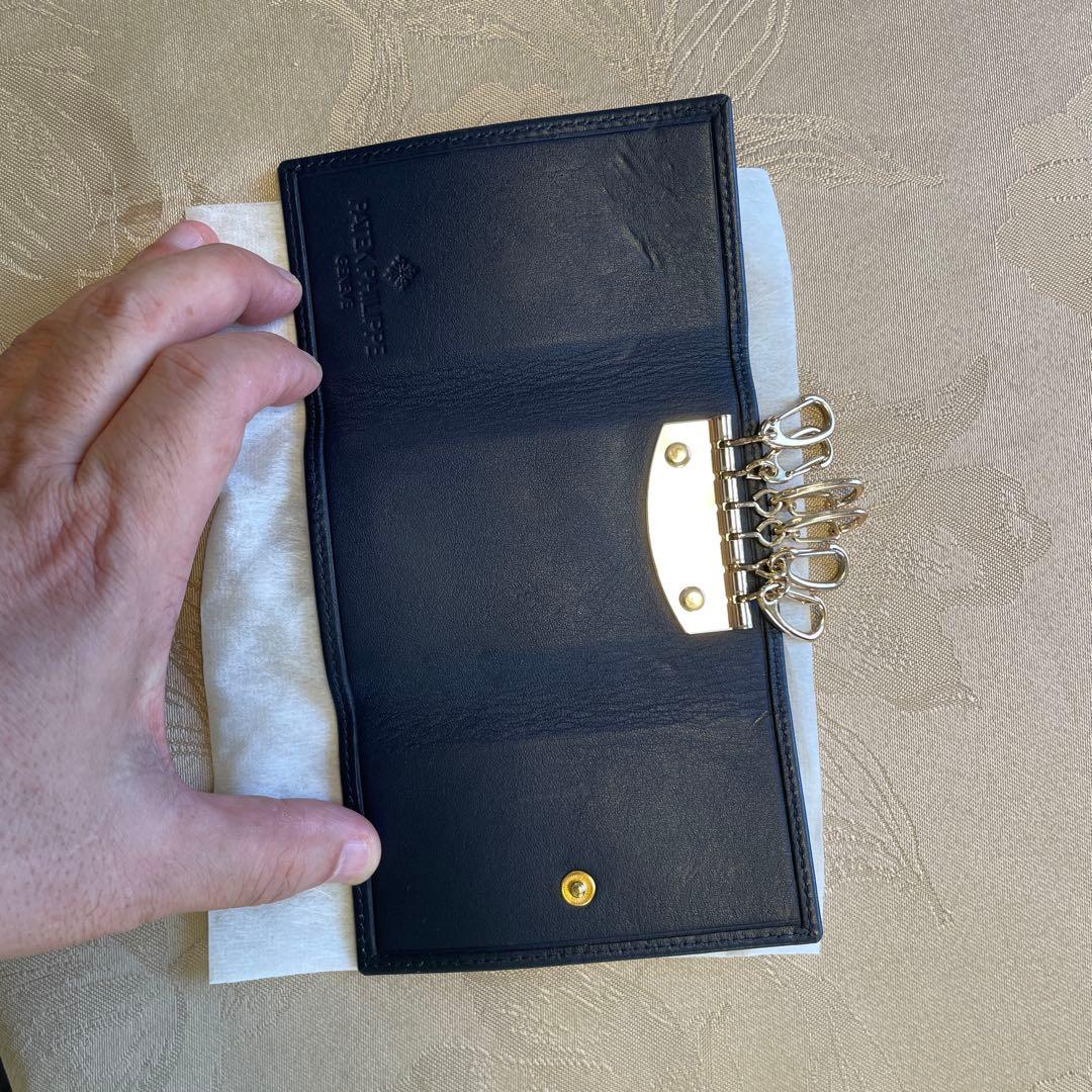 パテックフィリップ　レザー　ネイビー　キーホルダー　希少品　美中古　濃紺色