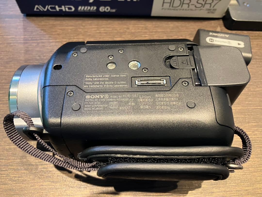 【SONY　ハンディカム】HDR-SR7　ソニー　ビデオカメラ