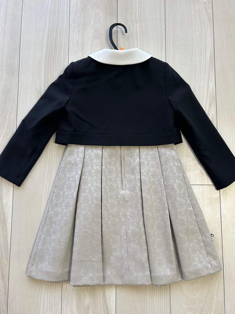 【petit main】フォーマルセットアップ　4点セット120サイズ