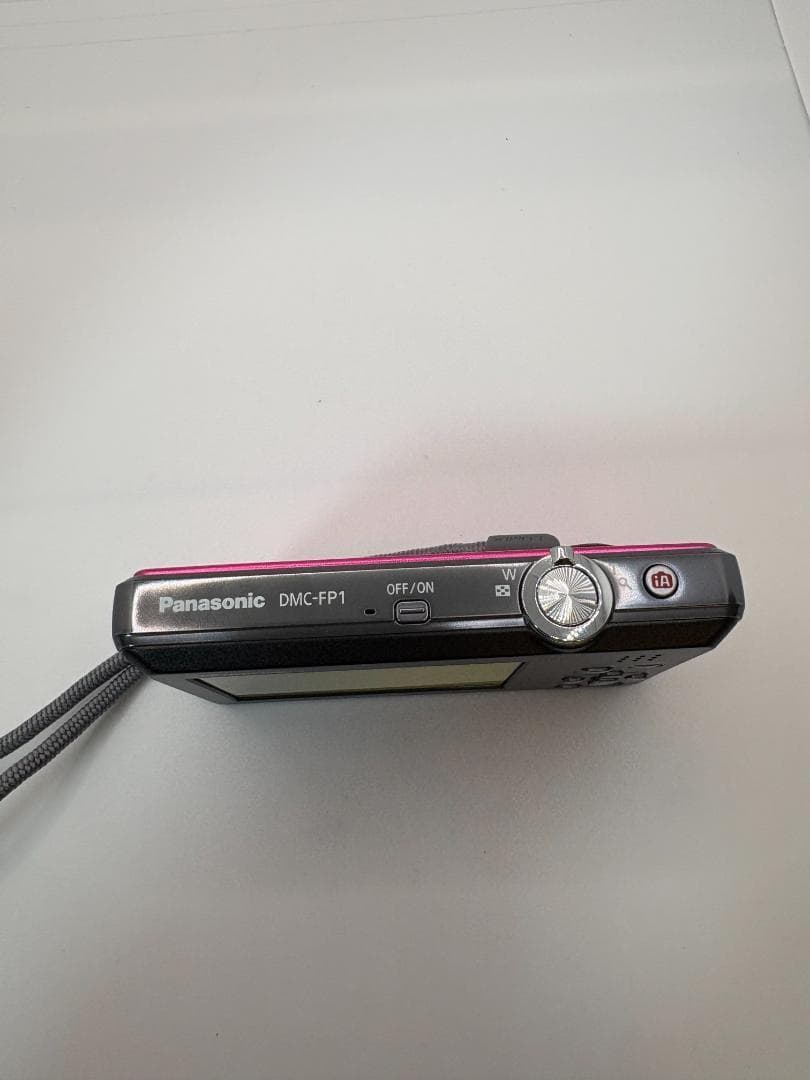 極上美品： Panasonic LUMIX DMC-FP1 ※動作確認済,充電器
