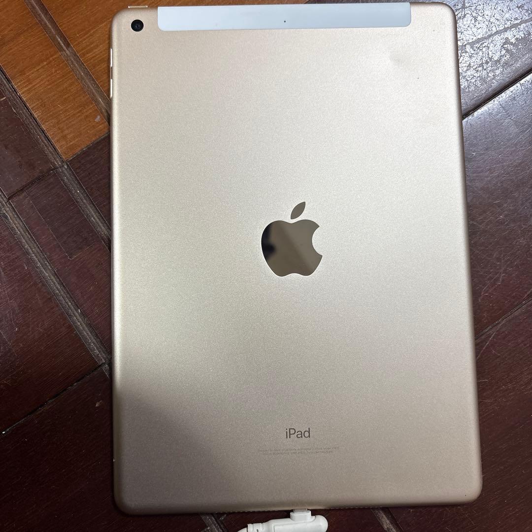 iPad 第5世代 32G