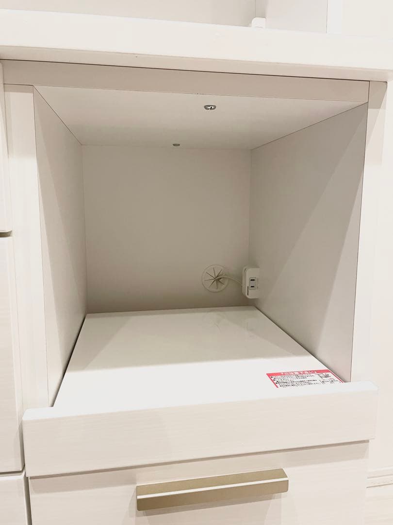 【ニトリ】ホワイト食器棚（140cm幅）