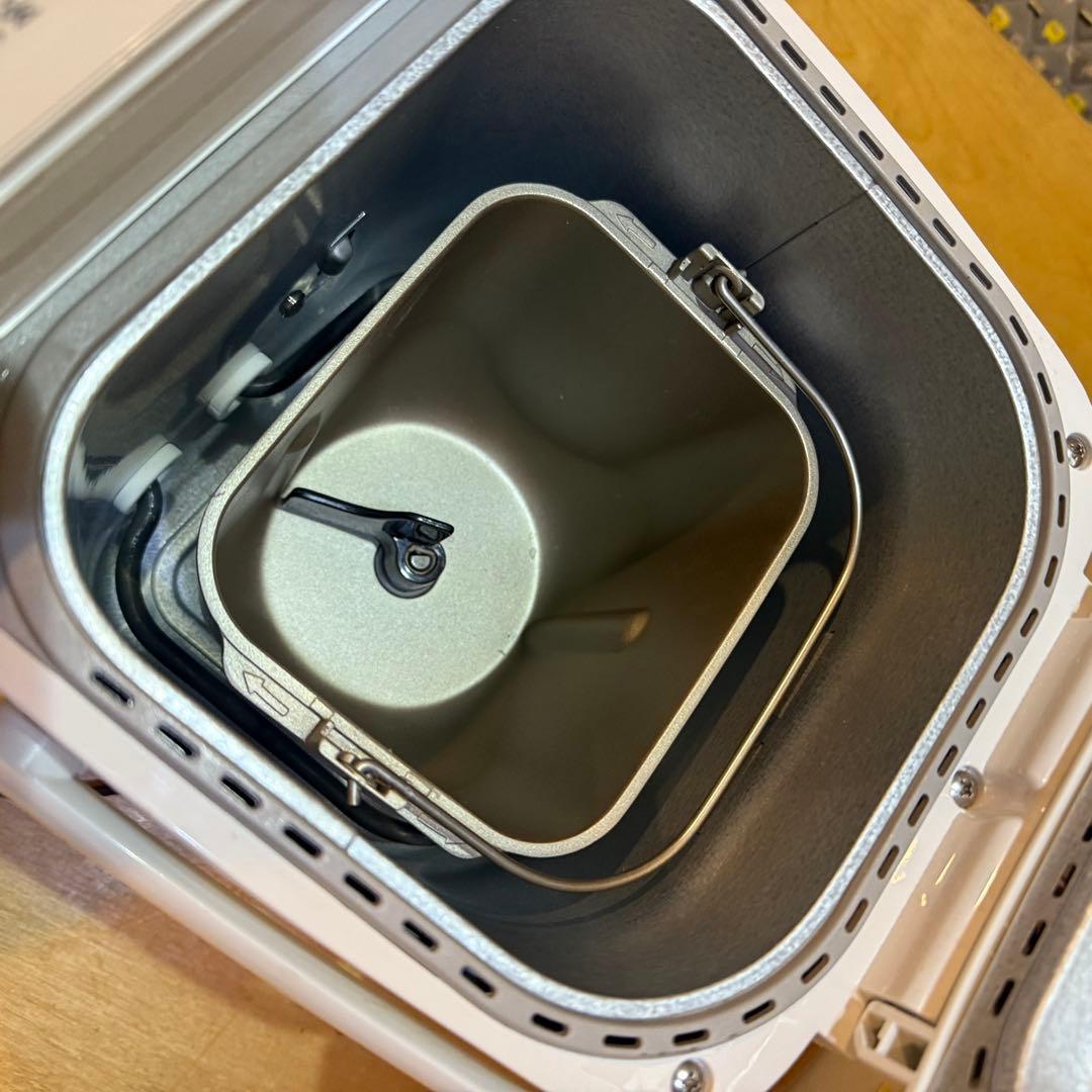 Panasonic パナソニック ホームベーカリー 1斤 SD-SB4-W