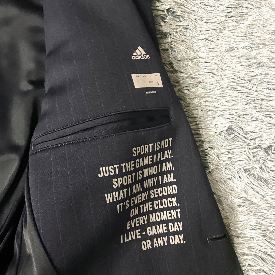 【極美品】アディダス スーツ セットアップ ストライプ 黒 伸縮性 2B ロゴ