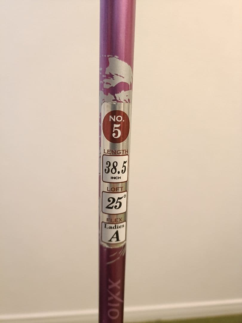 ゼクシオ ユーティリティ5番25度 ピンク