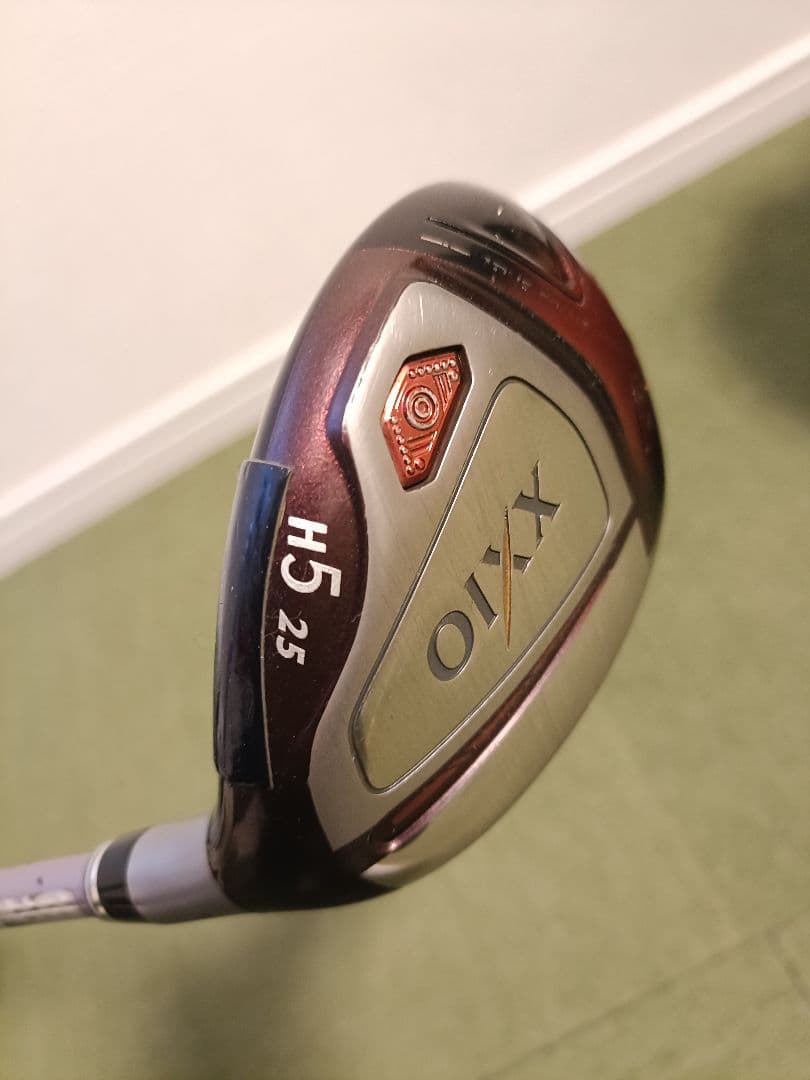 ゼクシオ ユーティリティ5番25度 ピンク