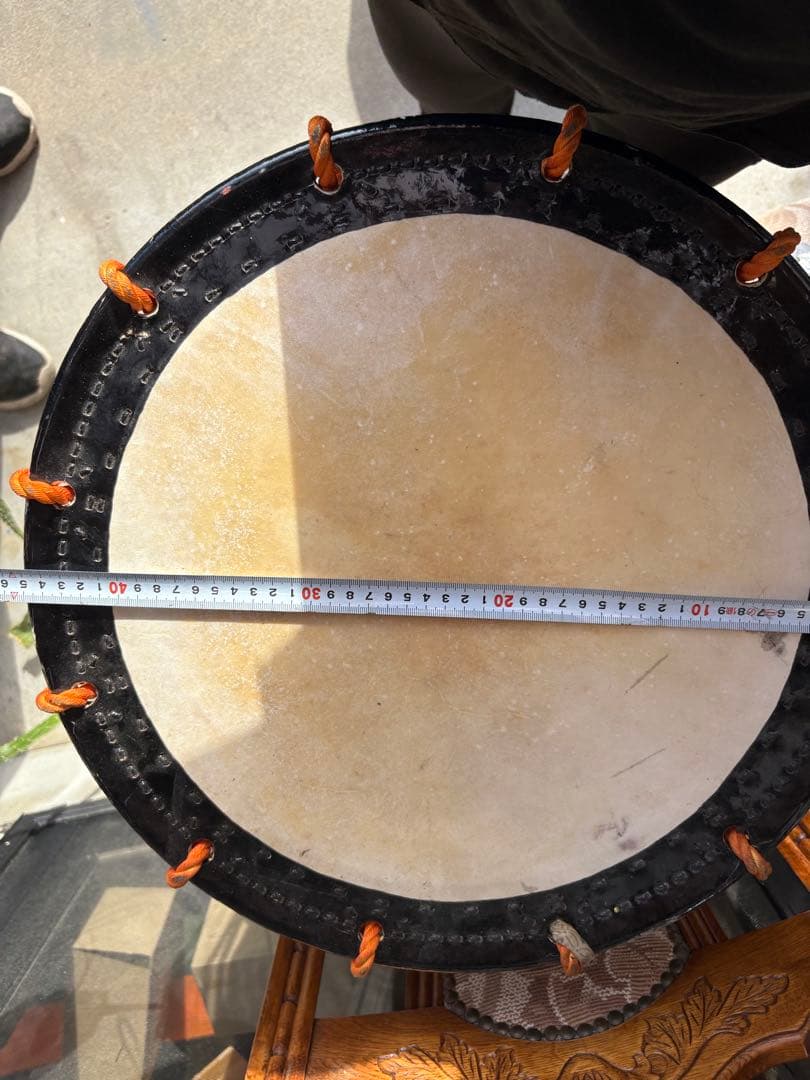 黒い和太鼓 高さ約50cm オレンジロープ付き