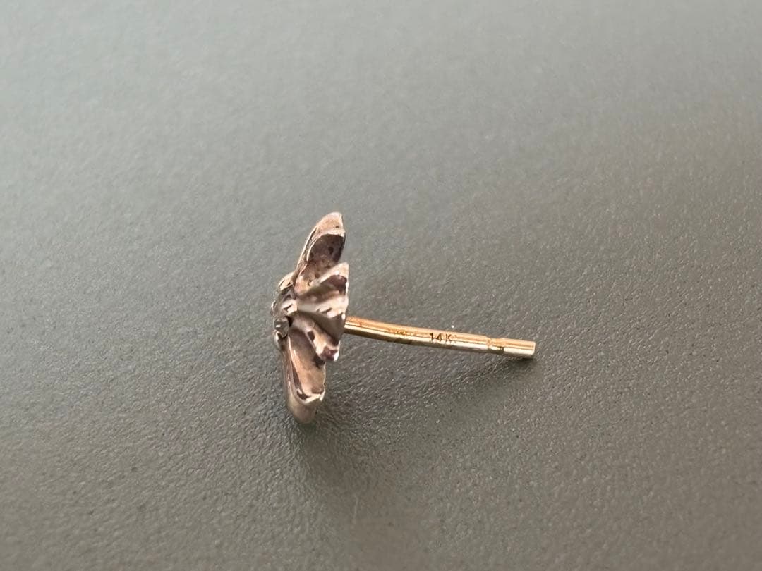 クロムハーツ CHプラススタッド ピアス