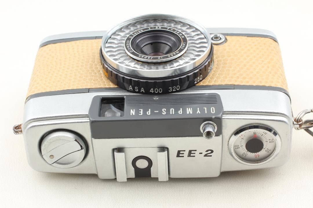 【整備済　美品】ベージュ OLYMPUS PEN EE-2 露出計OK 1359