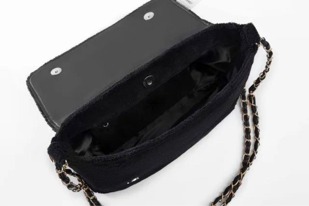 t*A様 CHANEL シャネル ミニバッグ ポーチ ブラック×ブラックロゴ チ