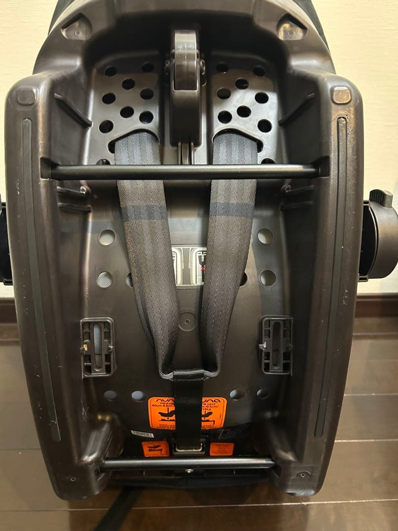 ヌナ nuna チャイルドシート　PIPA next リベテット