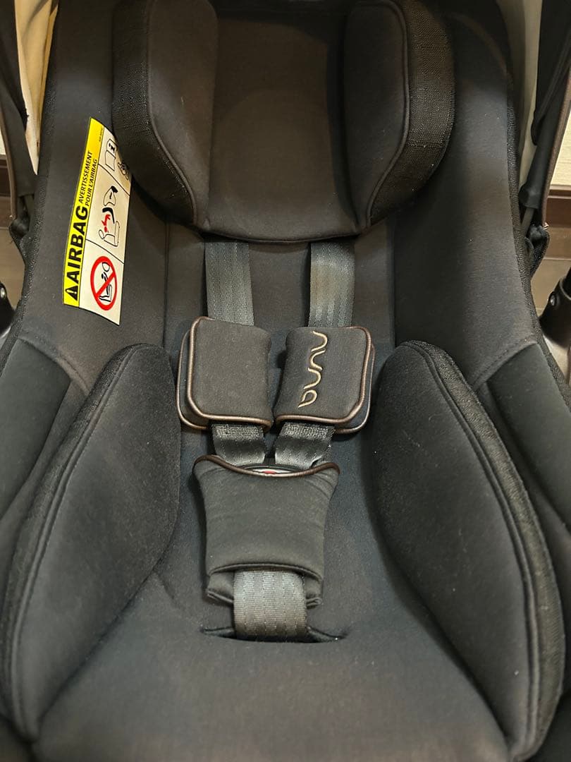 ヌナ nuna チャイルドシート　PIPA next リベテット