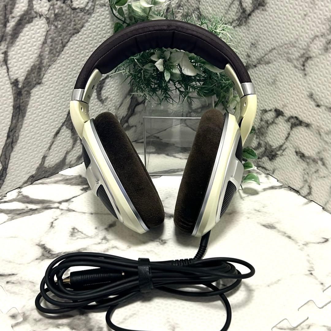 ✨美品　ゼンハイザー オープン型ヘッドフォン HD599