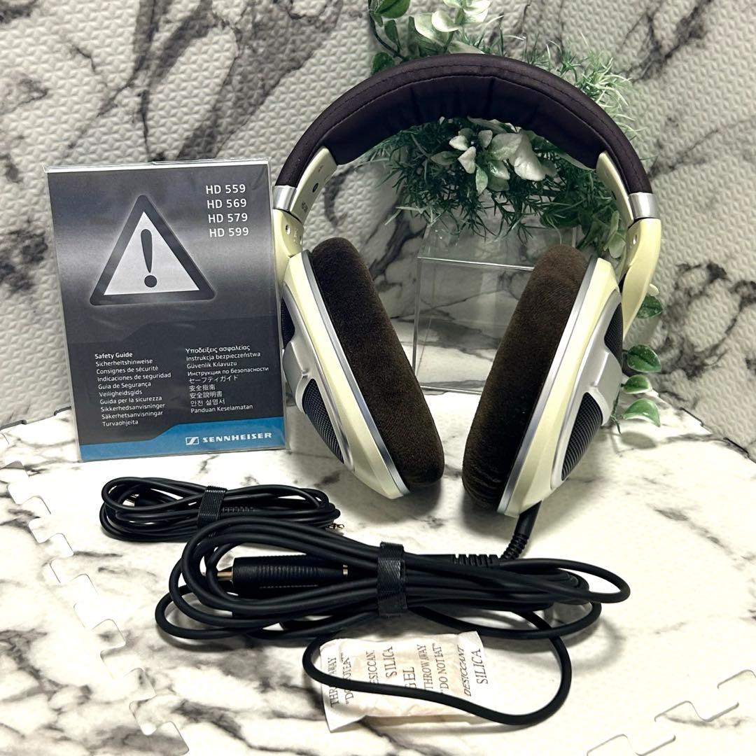 ✨美品　ゼンハイザー オープン型ヘッドフォン HD599
