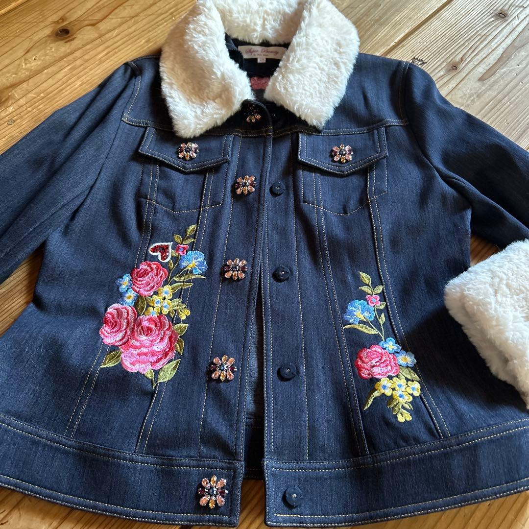 極美品⭐︎スーパービューティー　花柄刺繍デニムジャケット 40サイズ