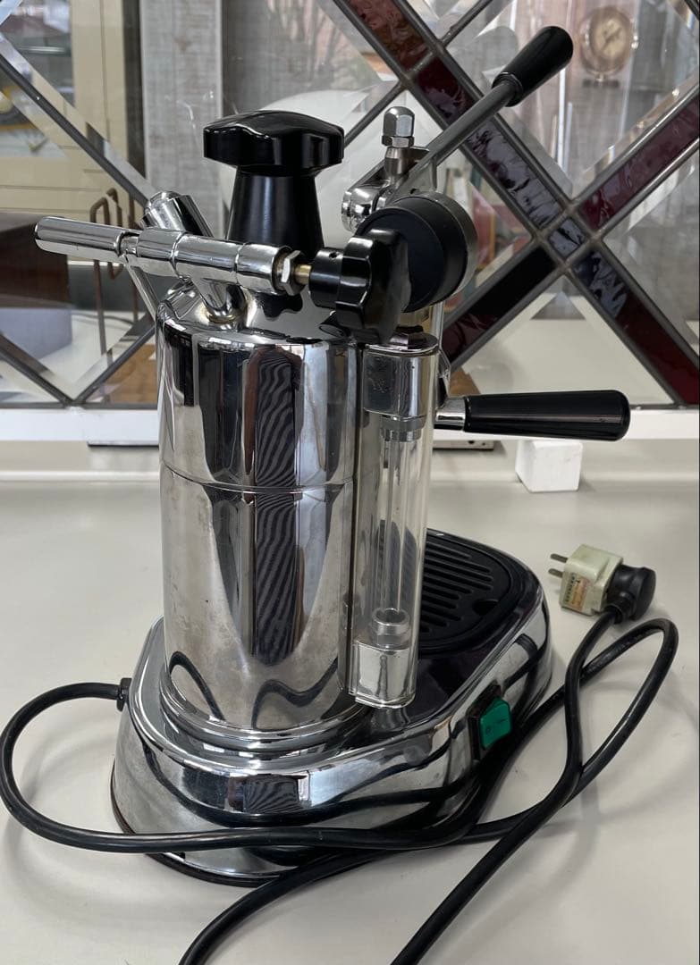 ラ・パボーニのエスプレッソコーヒーマシン プロフェッショナル