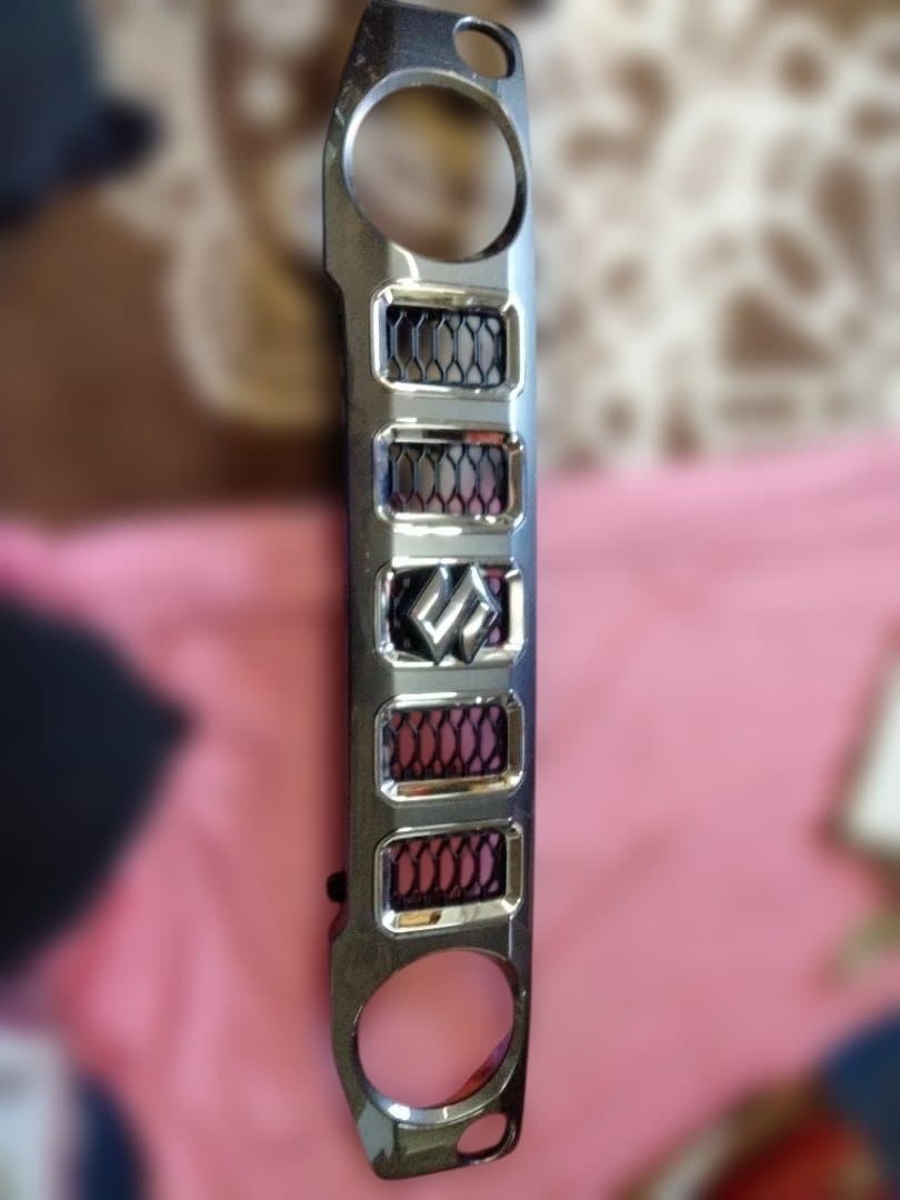 スズキ ジムニー ノマド JB64W フロントグリル用クロームグリル