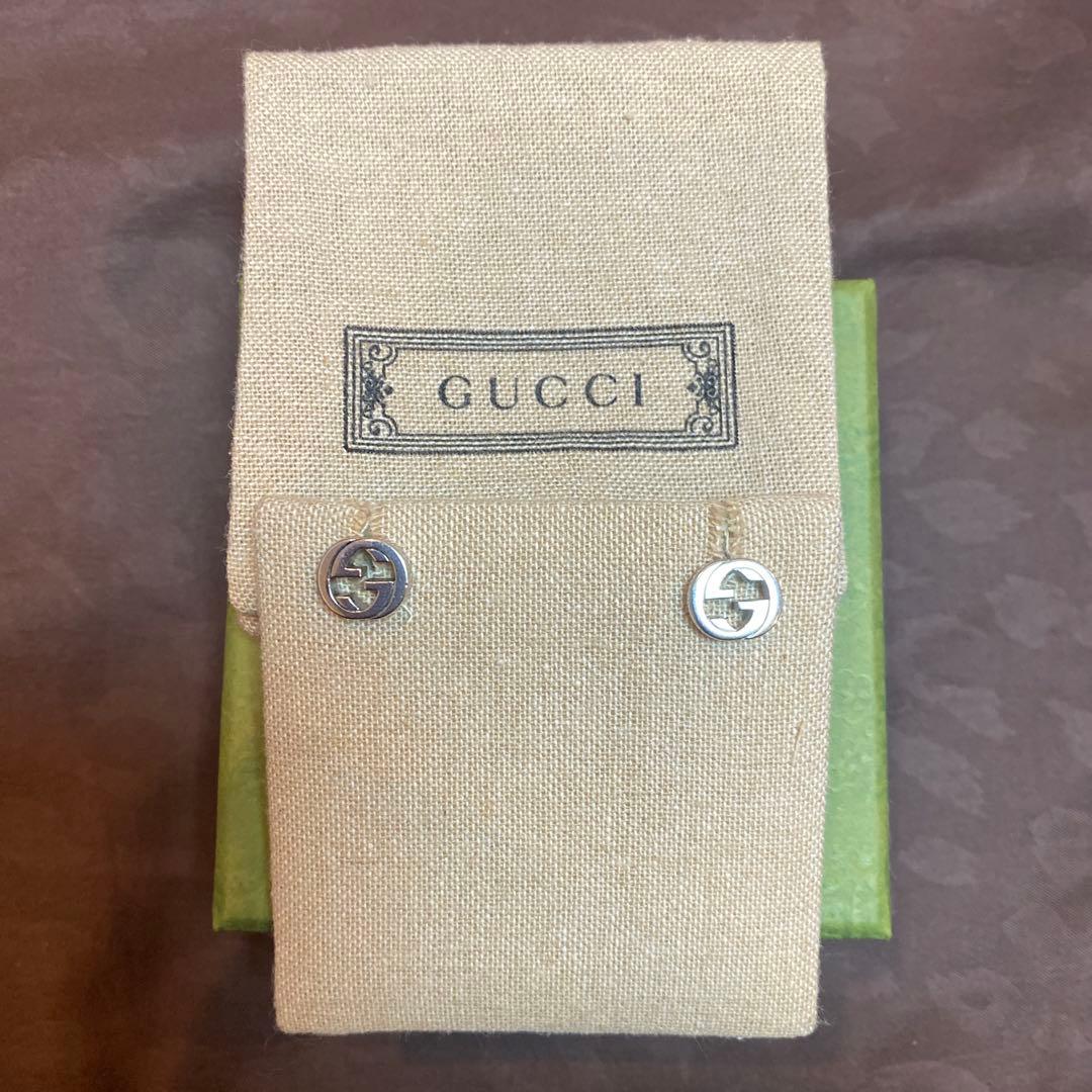 GUCCI グッチ ピアス インターロッキング GGロゴ シルバー925