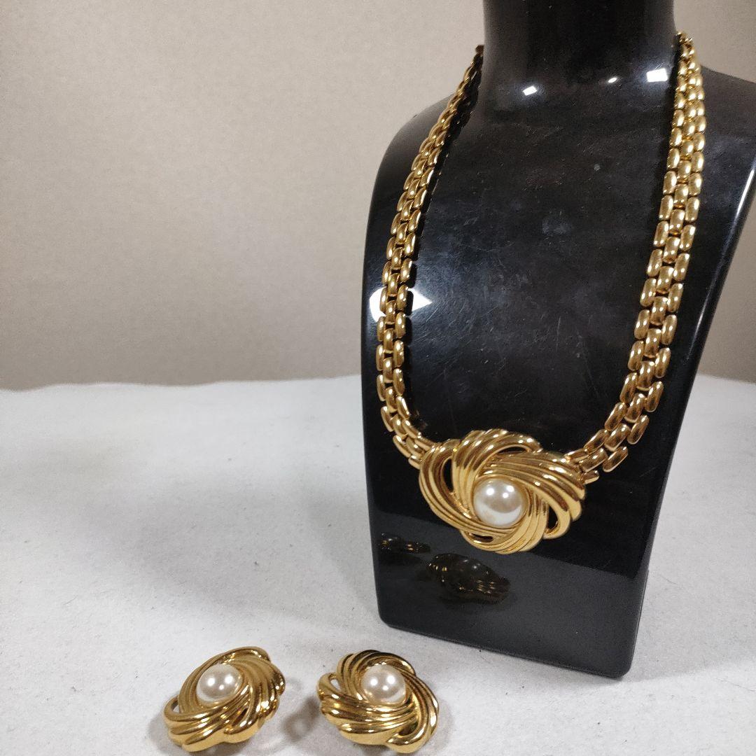 b85 LANVIN　ランバン　ネックレス　イヤリング　ゴールド