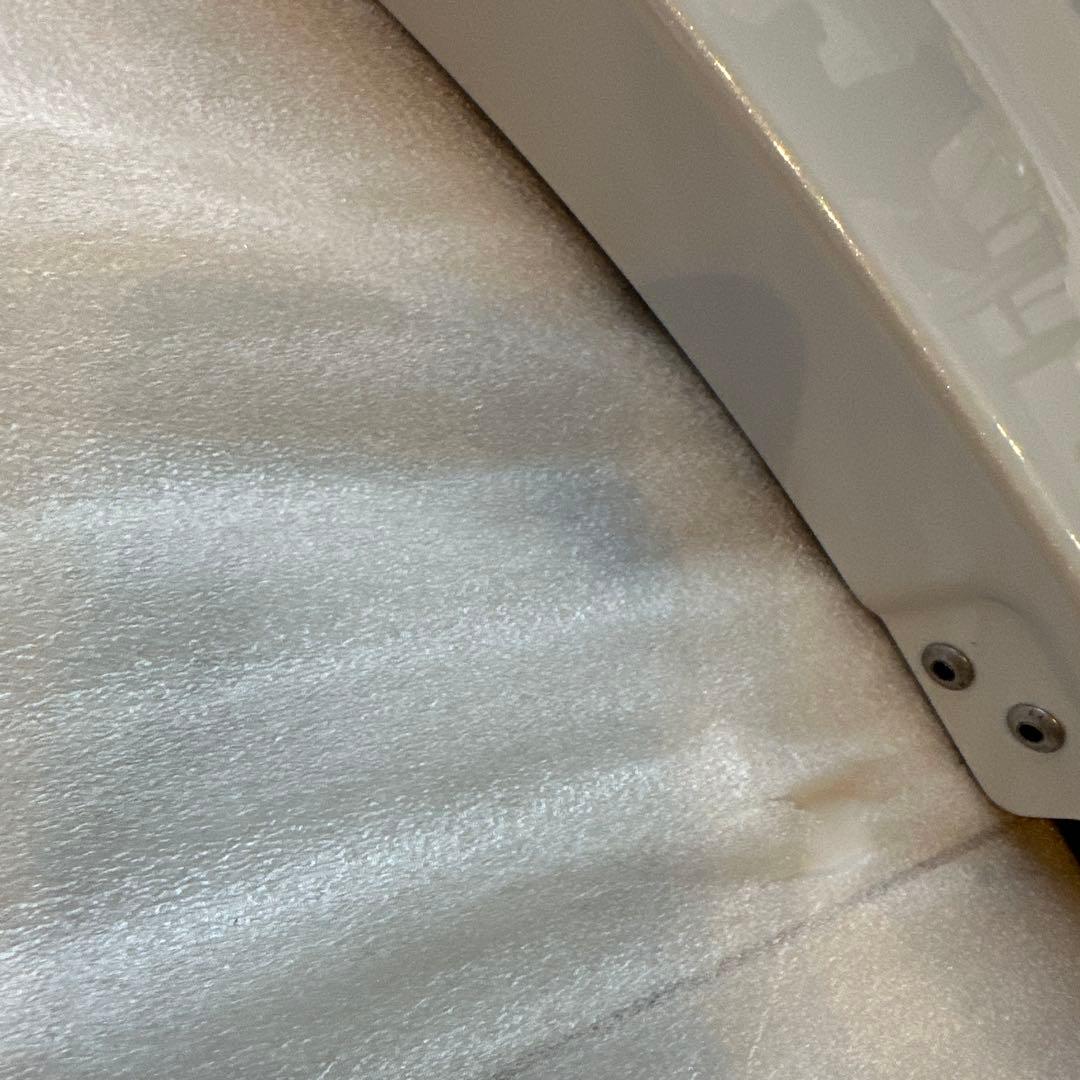 カローラクロス フロントフェンダー リア モデリスタ 新品未使用 白