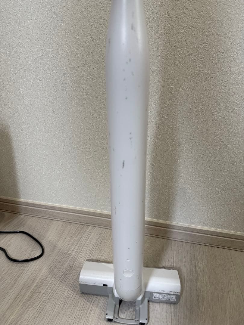 【新品フィルタ付】セパレート型スティック掃除機MC-NS10K