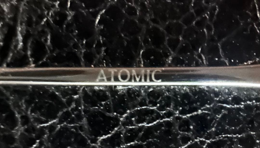 GENTLE MONSTER サングラス Atomic 02