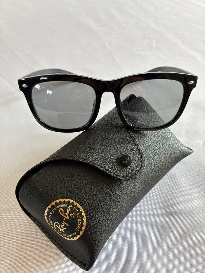 レイバン　サングラス　RB4260D 幅広目　大きいサイズ57 幅広だから安心