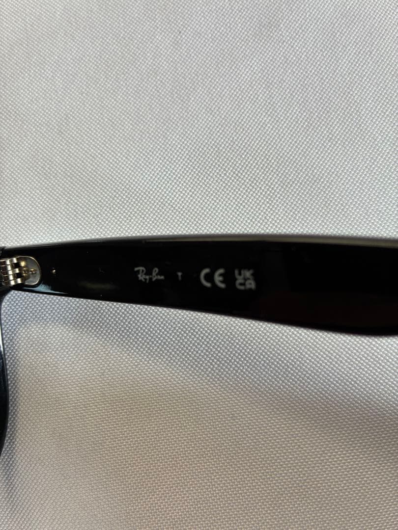 レイバン　サングラス　RB4260D 幅広目　大きいサイズ57 幅広だから安心