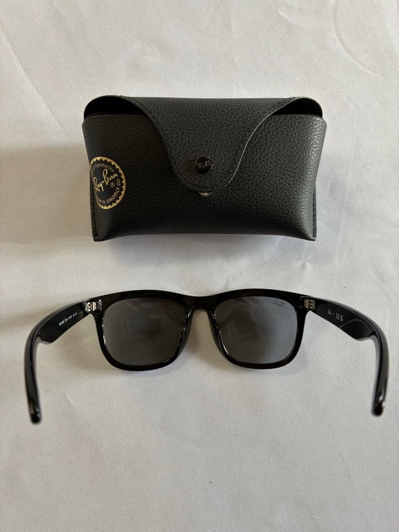 レイバン　サングラス　RB4260D 幅広目　大きいサイズ57 幅広だから安心