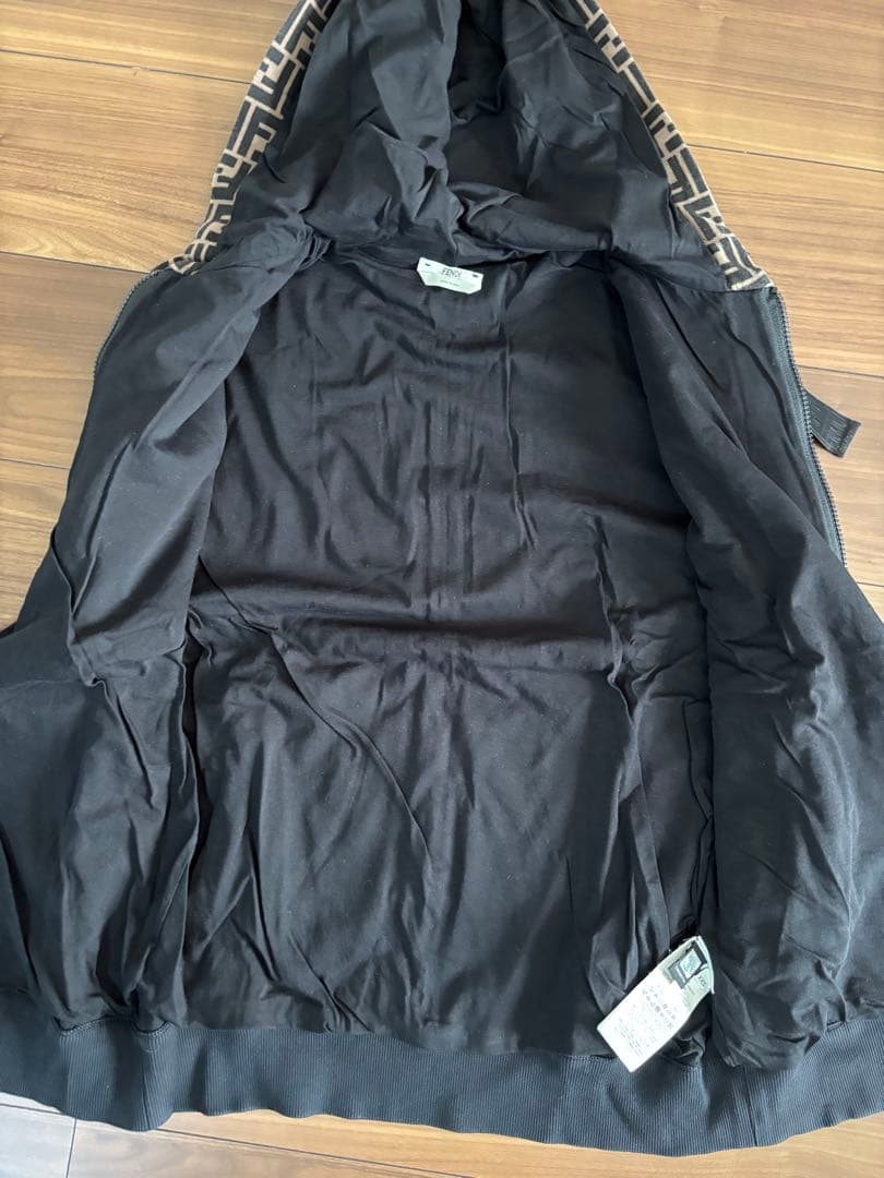 FENDI ズッカ柄オーバーサイズパーカー