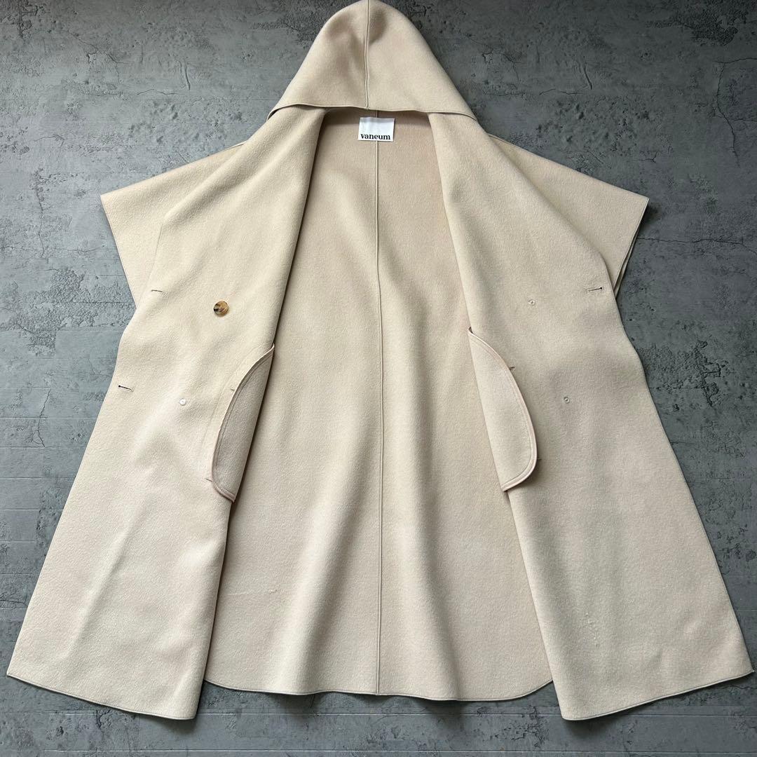 極美品 Vaneum クロークフーディポンチョコート ライトベージュ