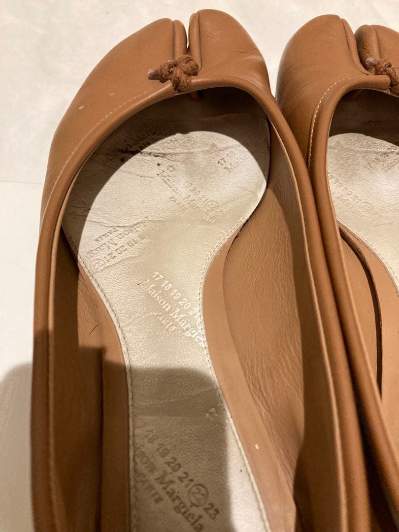 【国内正規店購入】メゾンマルジェラ足袋tabi 22.５㌢〜23㌢ブラウン