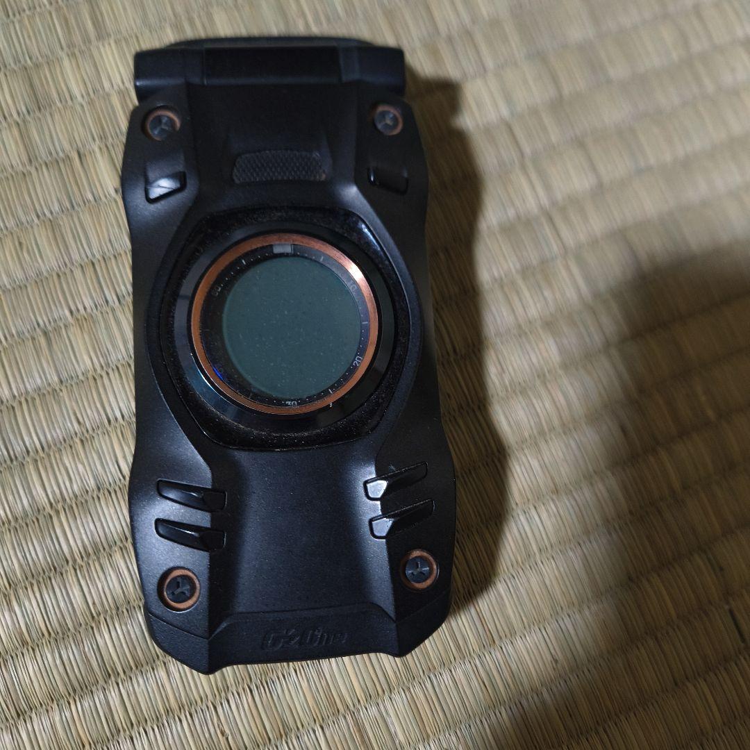 は*る様 GzOne TYPE-X 折りたたみ式携帯電話 本体