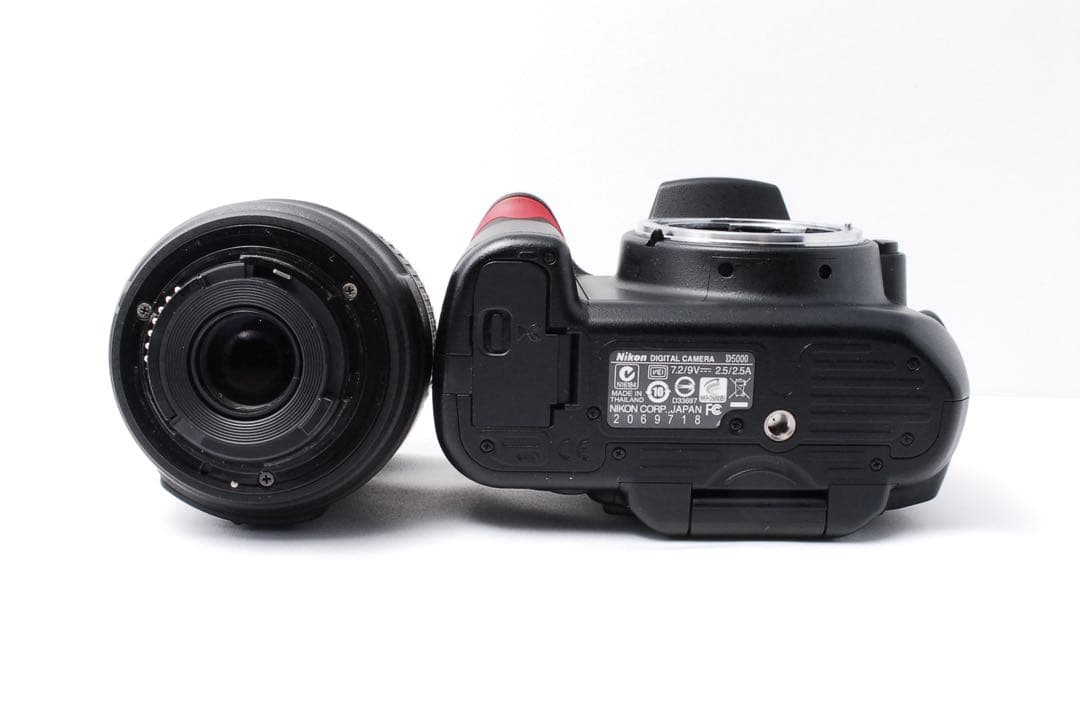 スマホ転送OK❤️Nikon D5000❤️自撮り楽々✨一眼レフカメラ