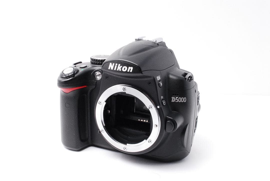 スマホ転送OK❤️Nikon D5000❤️自撮り楽々✨一眼レフカメラ