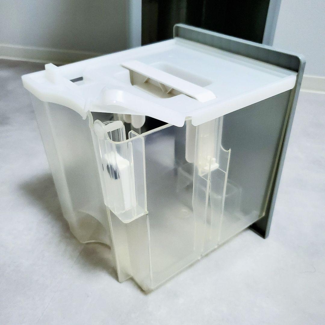 【未使用に近い】cado 除湿機 ROOT7100 グレー 　2021年製