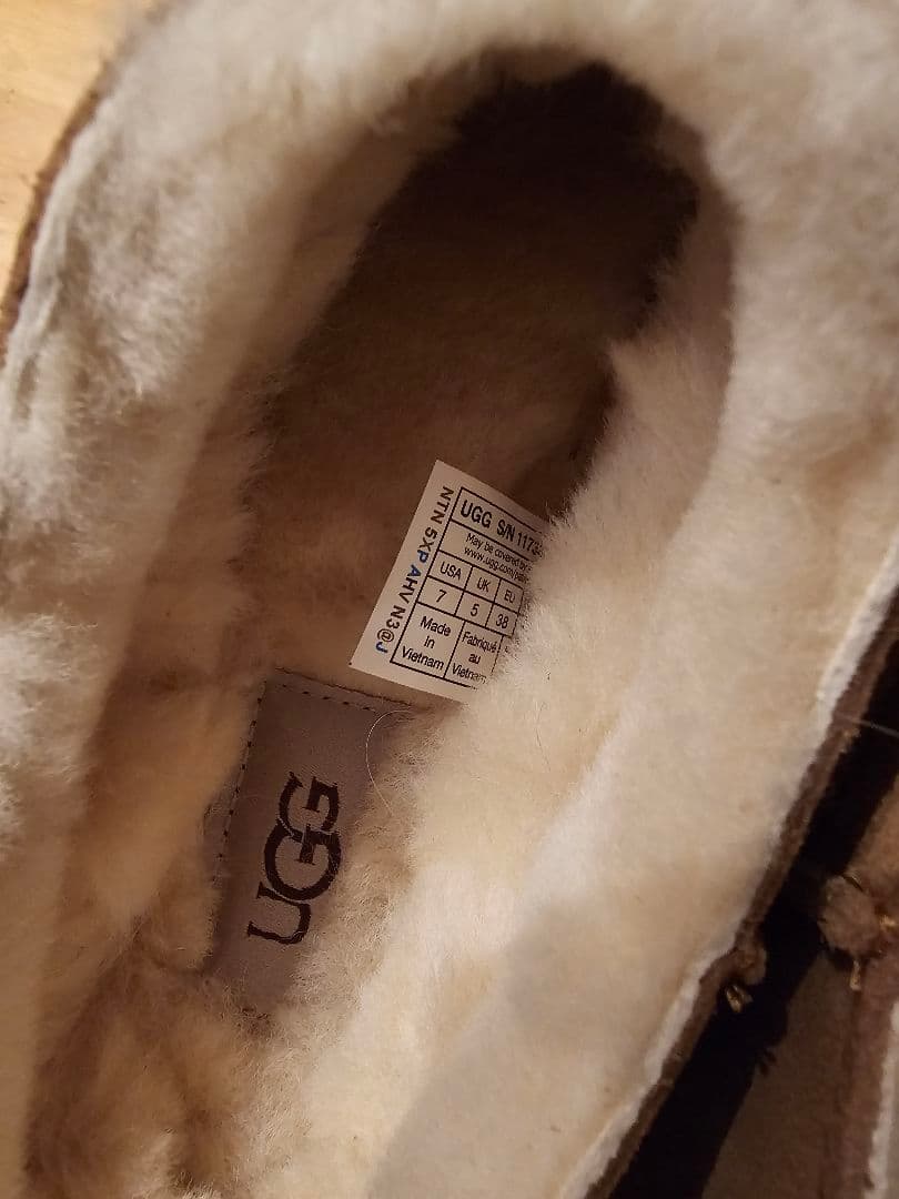 UGG CLASSIC MICRO 24cm 新品