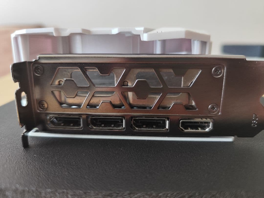 玄人志向 RTX3060Ti搭載 8GB グラフィックスボード ホワイト