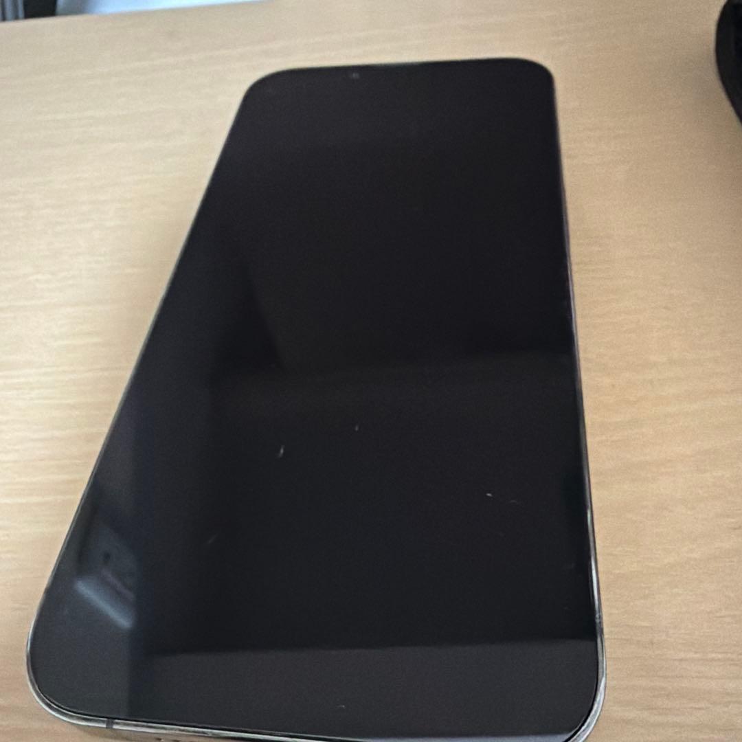 SIMフリー　［美品］iPhone 13 Pro グラファイト 256GB