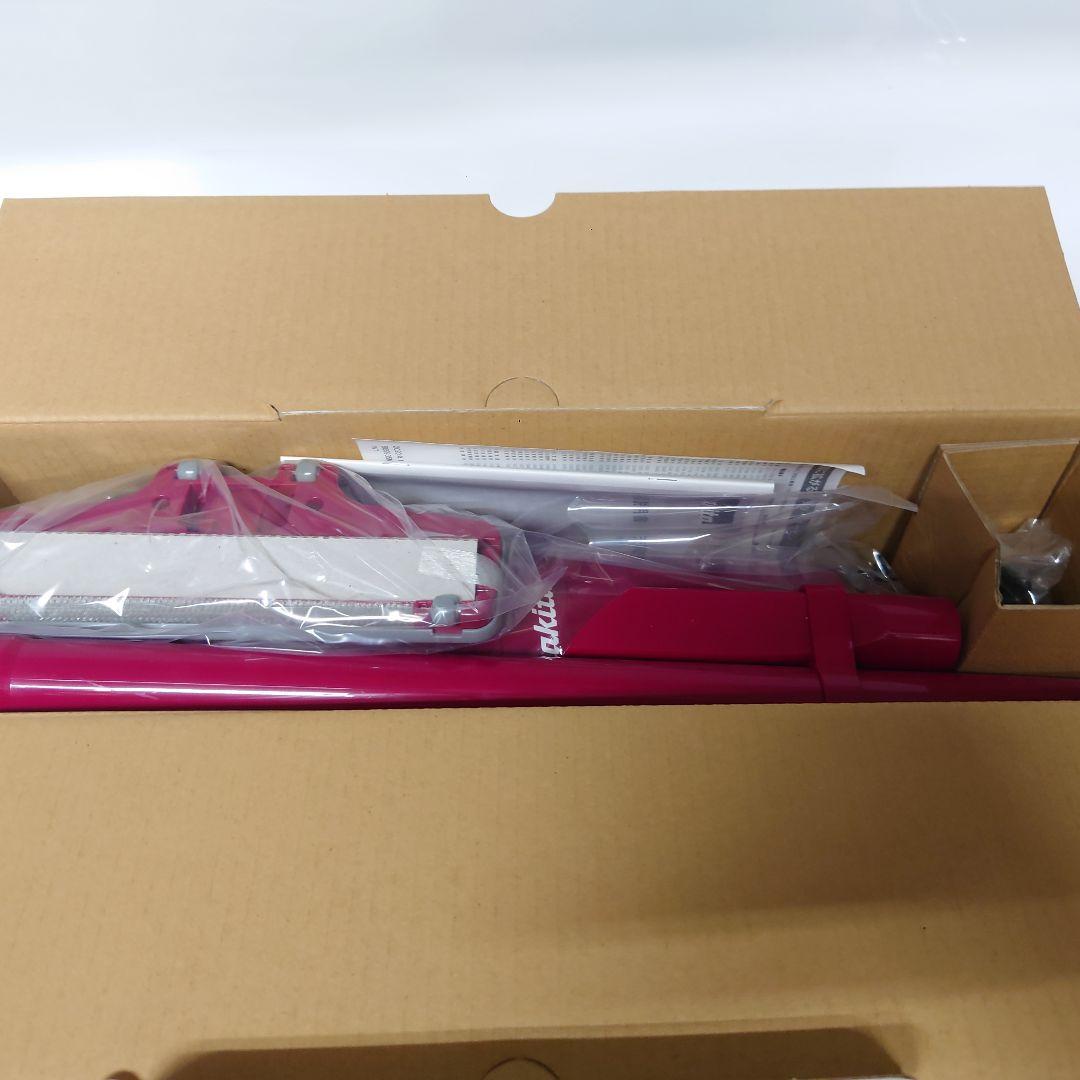 軽量　パワフル　マキタ充電式クリーナー　CL110DWR レッド