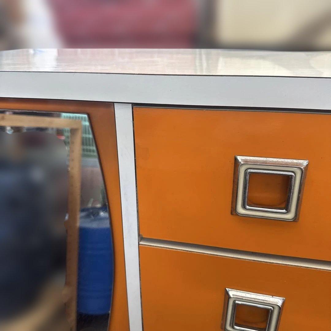 h*o様 昭和レトロ　レトロポップ　オレンジ色の5段チェスト