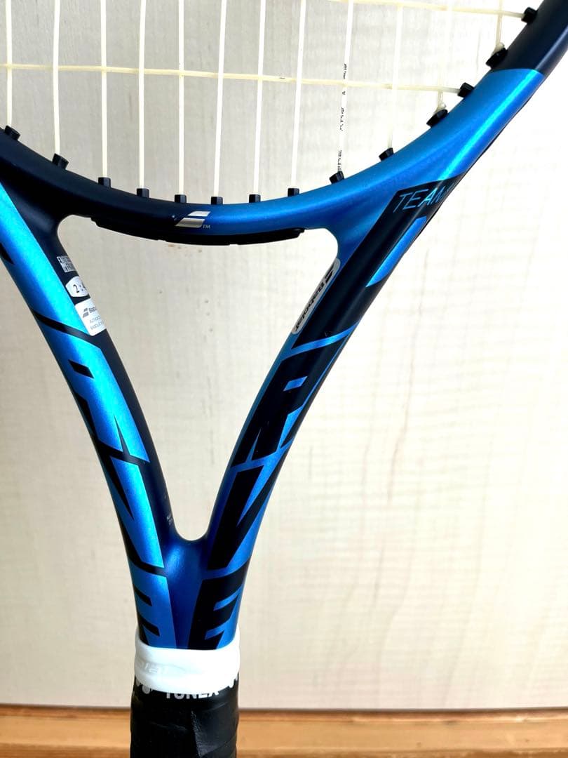 バボラ　ピュアドライブTEAM テニスラケット G2
