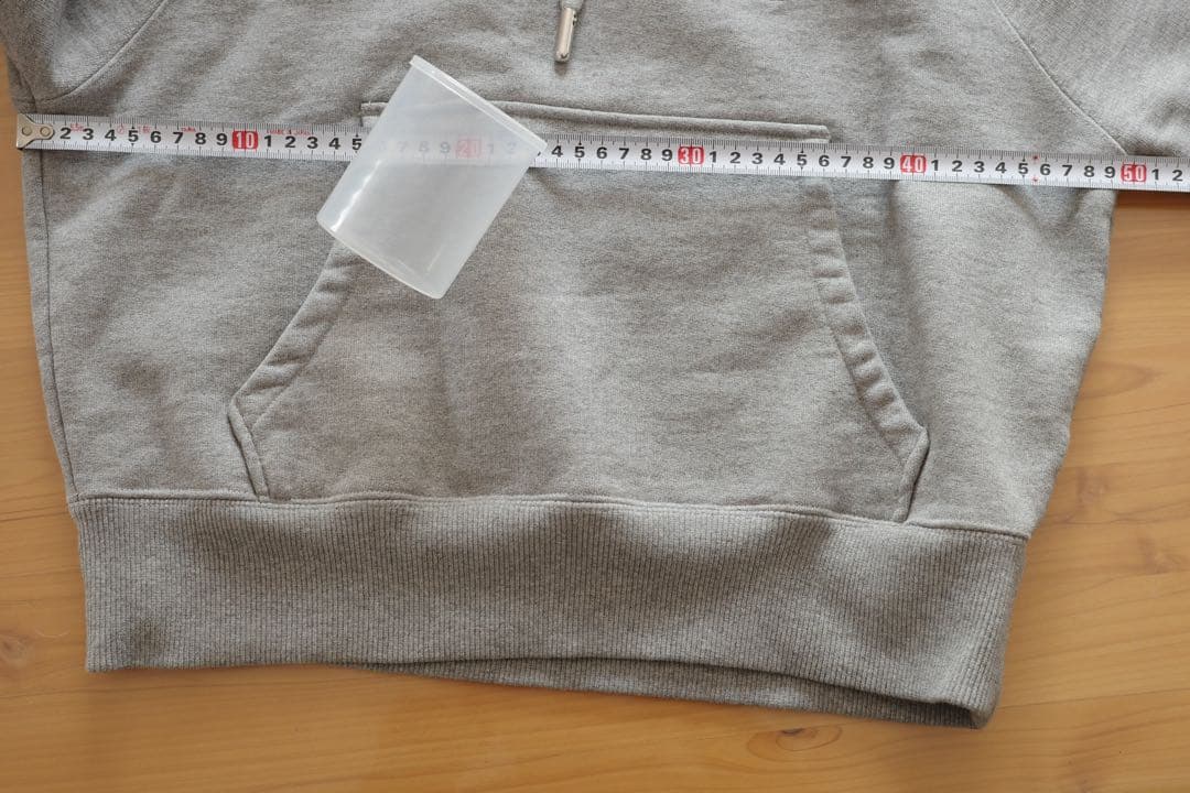 ami paris アミパリス フーディAMI DE COEUR ロゴ 刺繍