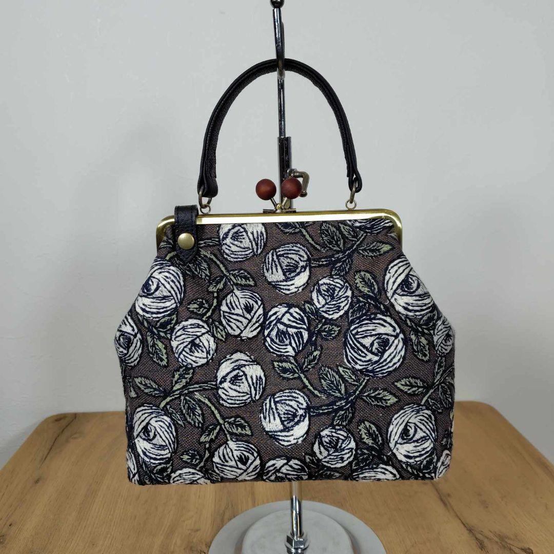 【専用】ミナペルホネン/rosyロージィーブラウン/木玉がま口ショルダー革