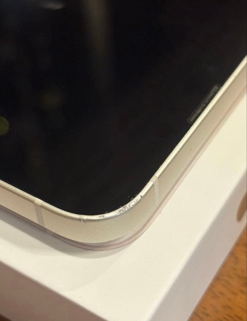 iPhone13 128GB スターライト 本体