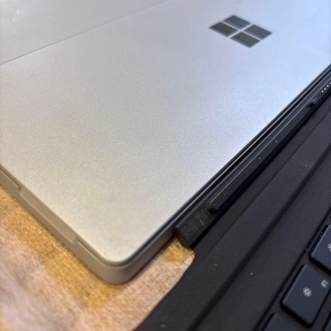 【週末限定】Microsoft Surface Pro 7 256GB 8GB